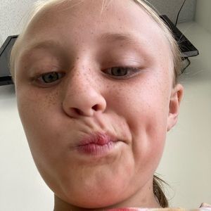 Meet your Posher, Kendall